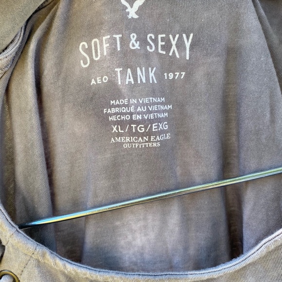 Tank Top! - Picture 3 of 5